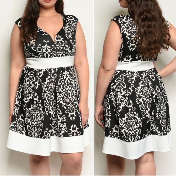 Trend Setter Diva Boutique Dresses & Skirts - #199 BLACK & IVORY DRESS